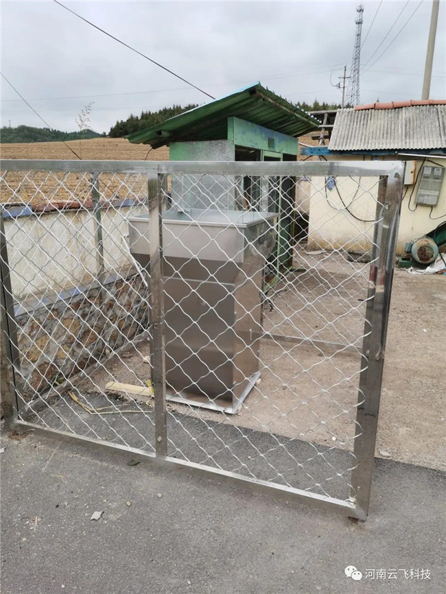 云飛高空殺蟲燈為通化縣農技總站草貪防控提供有力保障